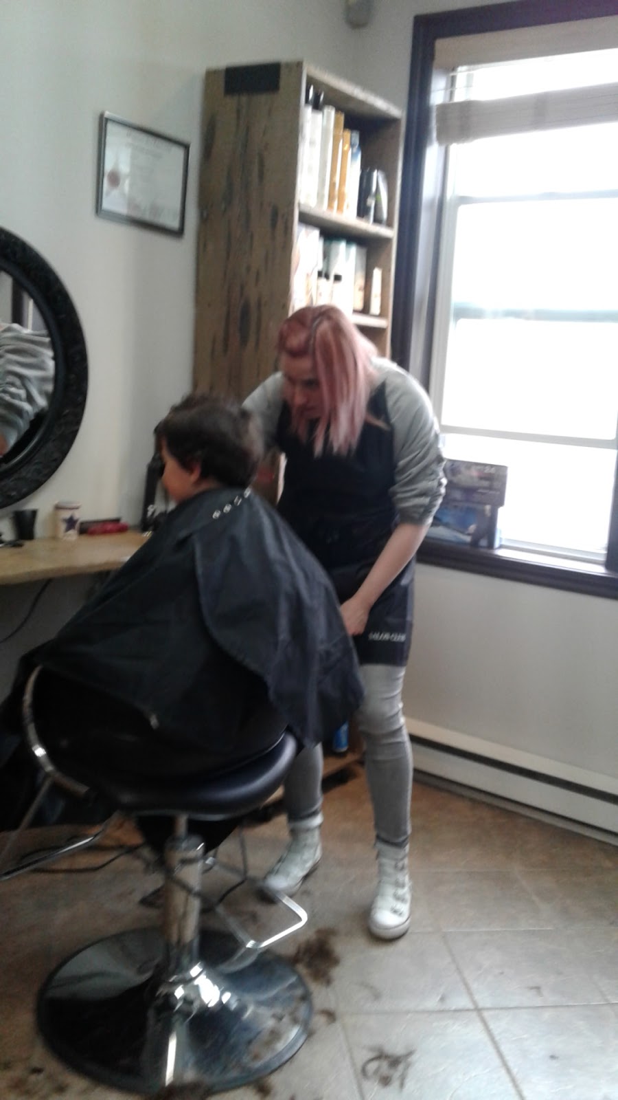 Salon de Coiffure Jacinthe | 3785 Rue Queen, Rawdon, QC J0K 1S0, Canada | Phone: (450) 834-3039