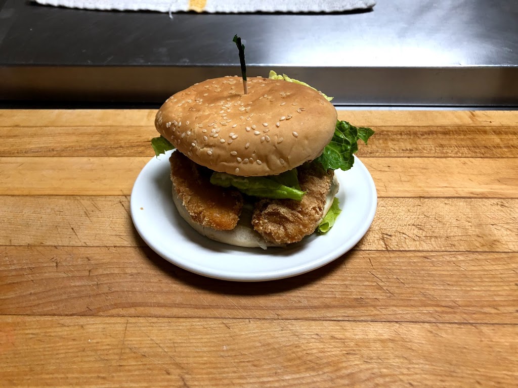 Stony Mountain Restaurant | 9152 E Road 73N, Stony Mountain, MB R0C 3A0, Canada | Phone: (204) 344-5515