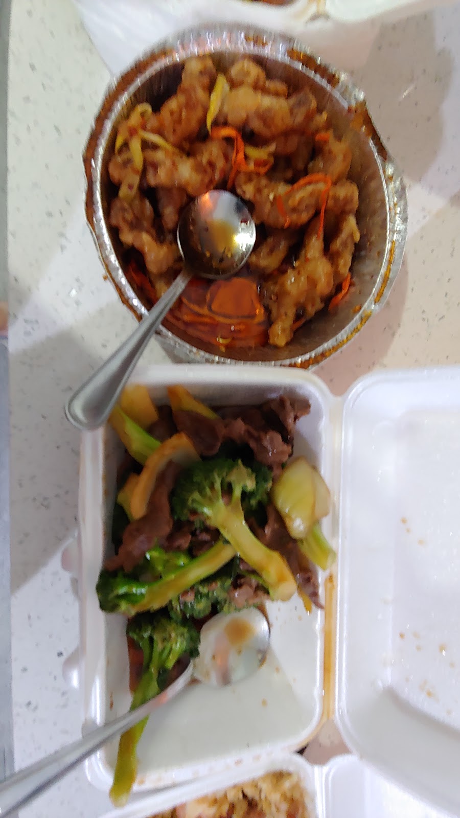 Fortune One Chinese Restaurant | 5008 Whitehorn Dr NE, Calgary, AB T1Y 1V1, Canada | Phone: (403) 280-2926