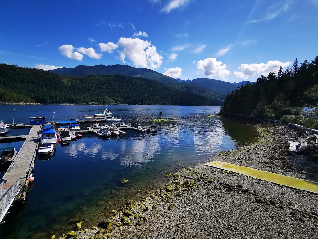 Backeddy Pub | Back Eddy Resort & Marina, 16660 Backeddy Rd, Madeira Park, BC V0N 2H4, Canada | Phone: (800) 626-0599
