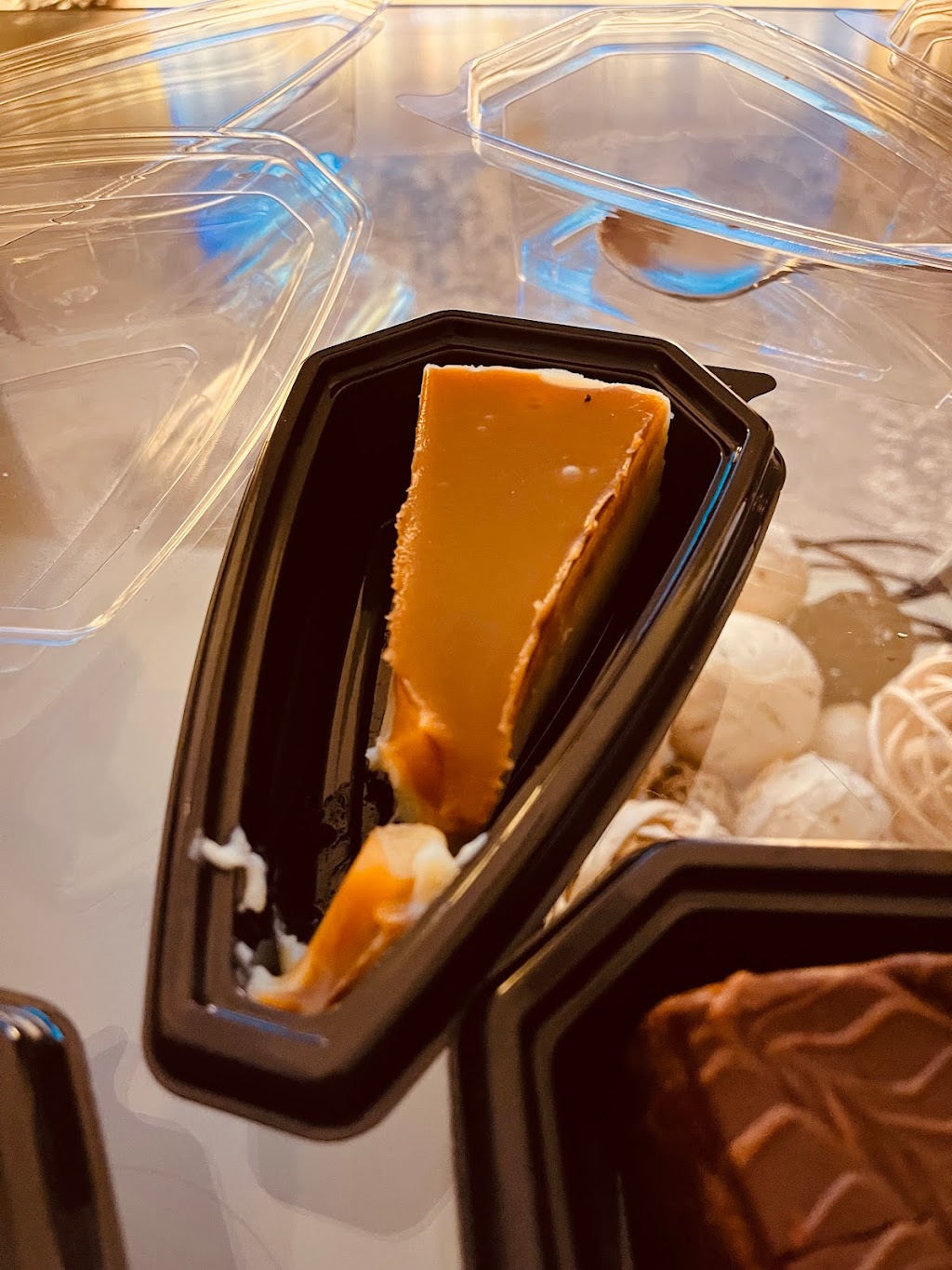 Cheesecake & Desserts (C&D) | 6039 Erin Mills Pkwy, Mississauga, ON L5N 0G5, Canada | Phone: (905) 567-6696