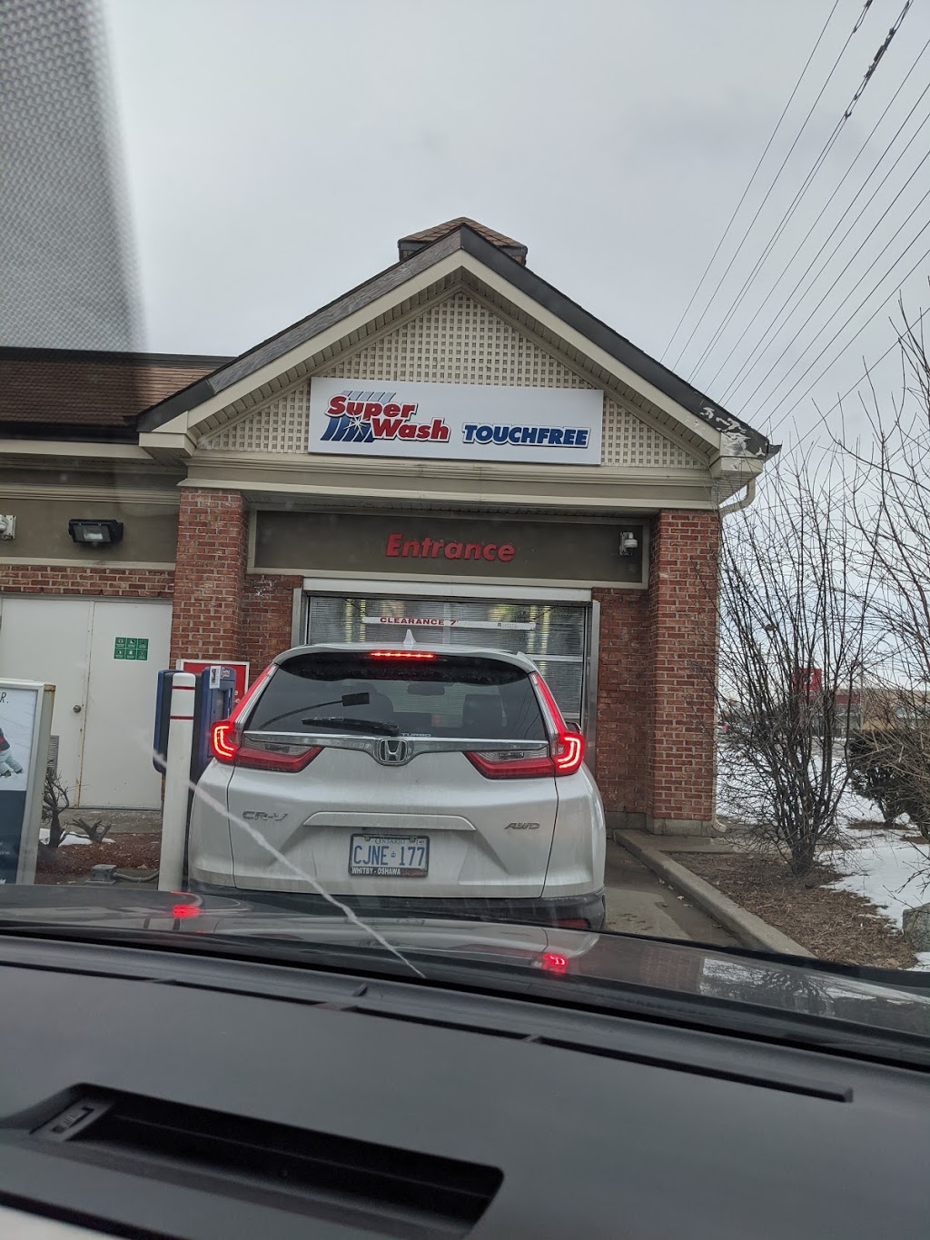 Super Wash | Whitby, ON L1R 3E1, Canada | Phone: (905) 666-8466