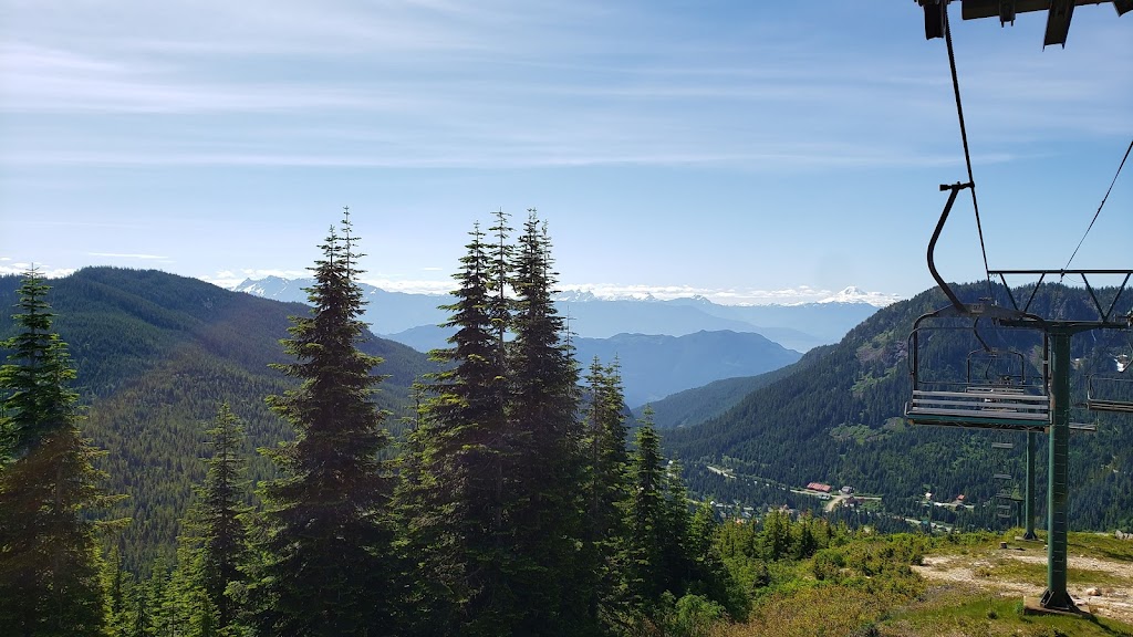 Green Chair Lift - Sasquatch Mtn. Resort | 20955 Hemlock Valley Rd, Agassiz, BC V0M 1A1, Canada | Phone: (604) 797-4411