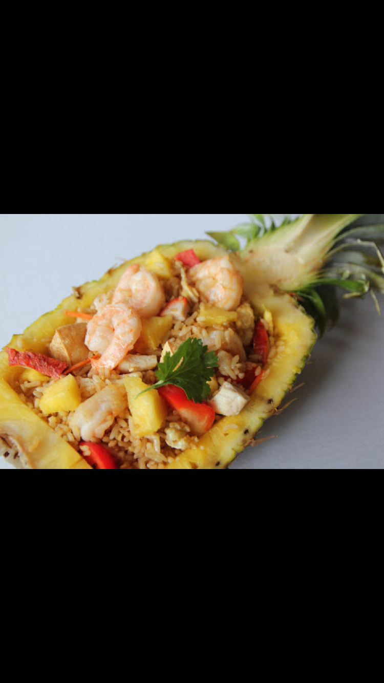 Yangs Chinese Restaurant | 420 Leacock Dr, Barrie, ON L4N 5G5, Canada | Phone: (705) 503-3474