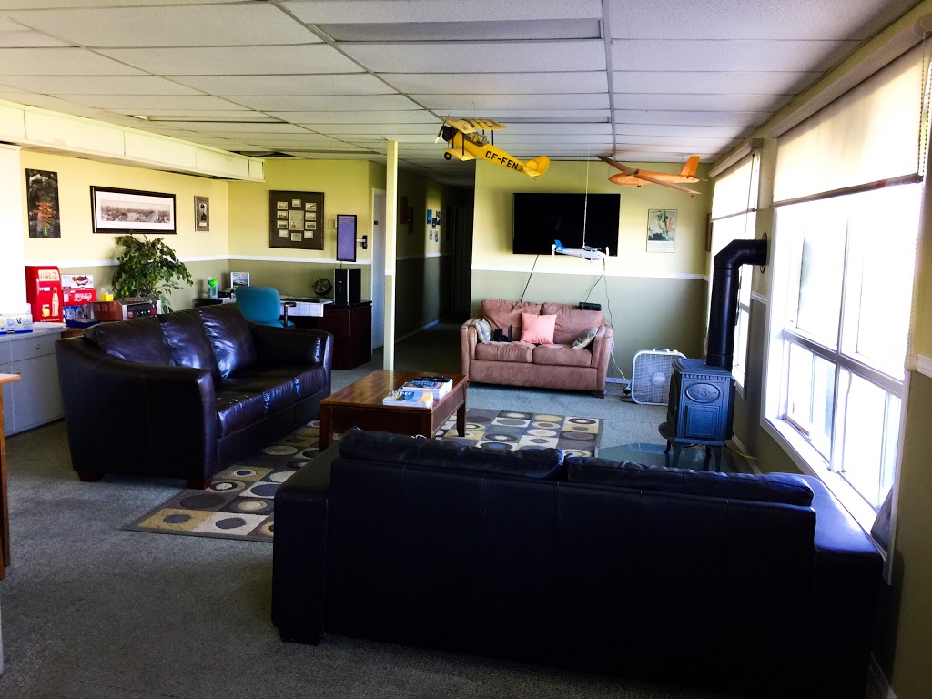 Kingston Flying Club | 1040 Len Birchall Way, Kingston, ON K7M 9A1, Canada | Phone: (613) 389-0954