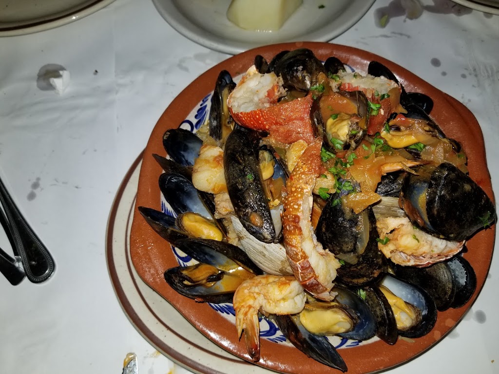 Chez Doval | 150 Rue Marie-Anne, Montréal, QC H2W 1A5, Canada | Phone: (514) 843-3390