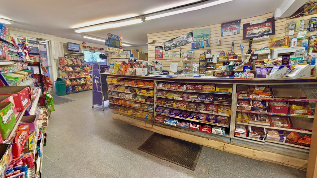 Four Corners Gas & Variety | 2137 Stevensville Rd, Stevensville, ON L0S 1S0, Canada | Phone: (905) 382-3311