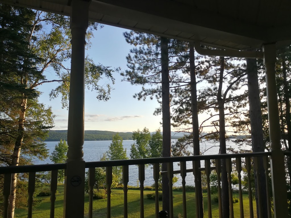 Les Victorines du lac | 1886 QC-161, Frontenac, QC G6B 2S1, Canada | Phone: (819) 583-6904