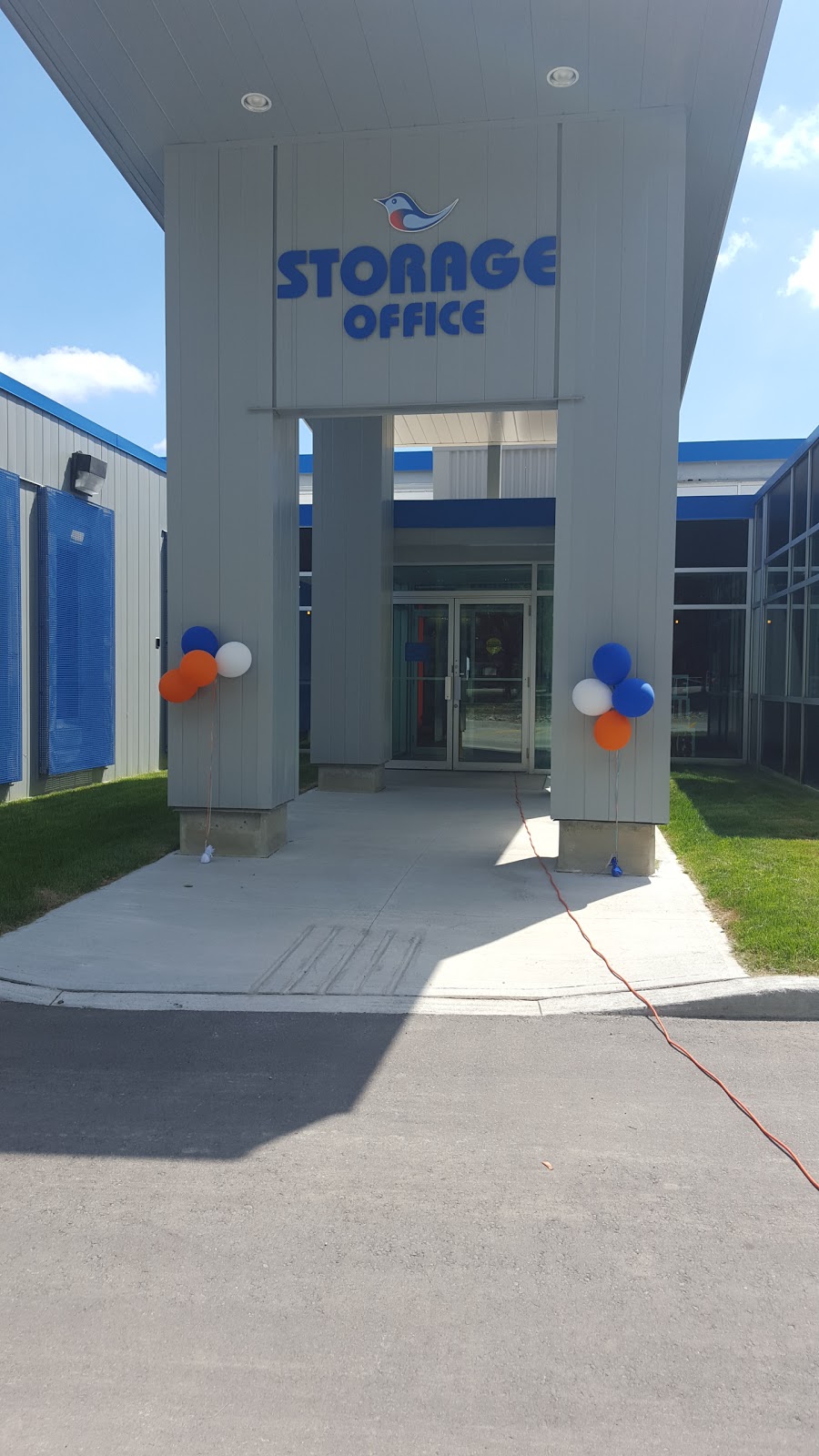 Bluebird Self Storage | 1230 Lakeshore Rd E, Mississauga, ON L5E 1E9, Canada | Phone: (905) 891-6378