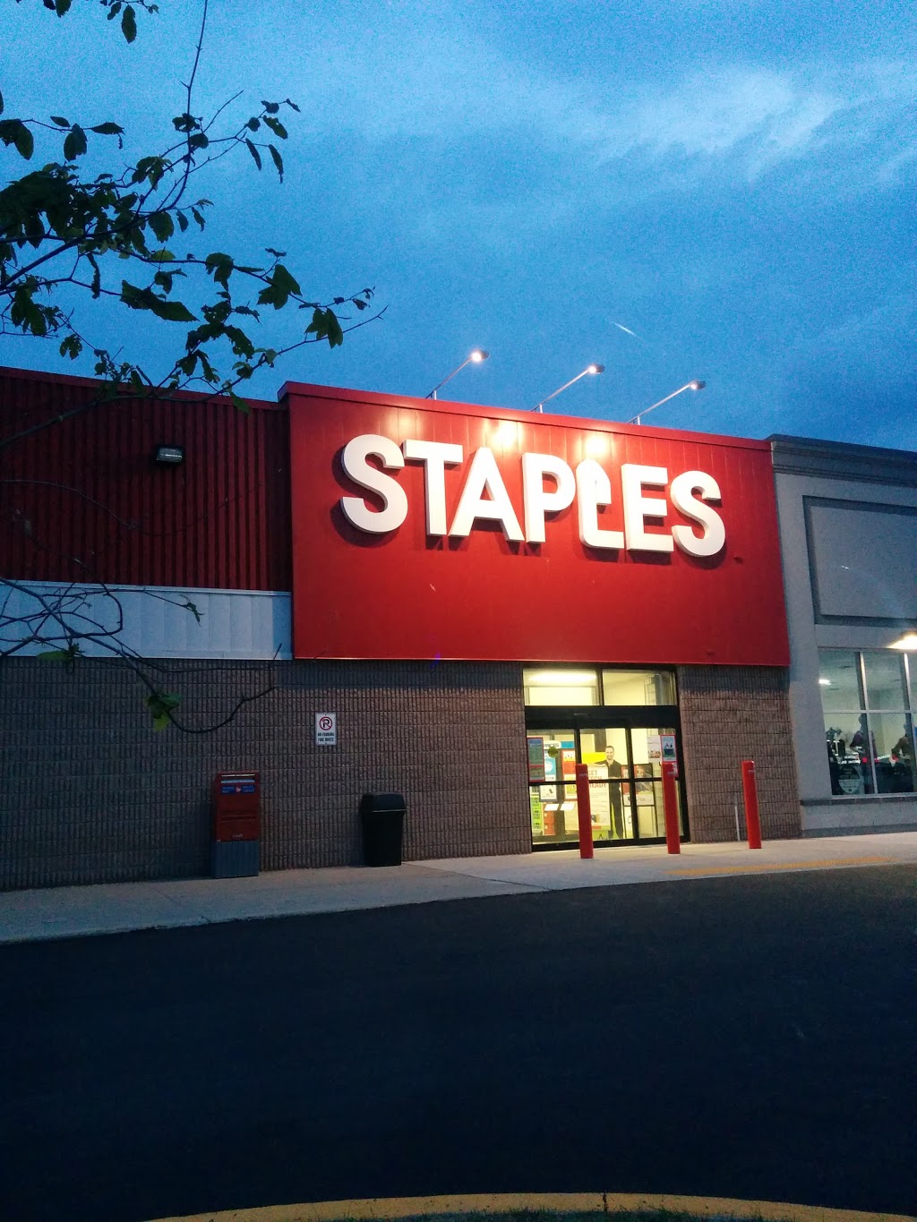 Staples | 9226 ON-93, Midland, ON L4R 4K4, Canada | Phone: (705) 526-5510