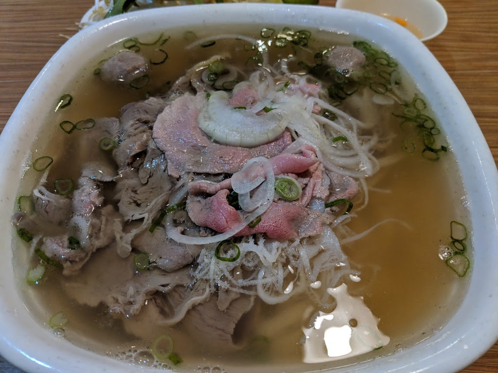 Xelua Vietnamese Restaurant | 180 Steeles Ave W, Thornhill, ON L4J 2L1, Canada | Phone: (905) 882-2122