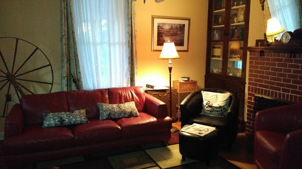 Gaspereau Bed & Breakfast | 920 Gaspereau River Rd, Wolfville, NS B4P 2R3, Canada | Phone: (902) 542-2854