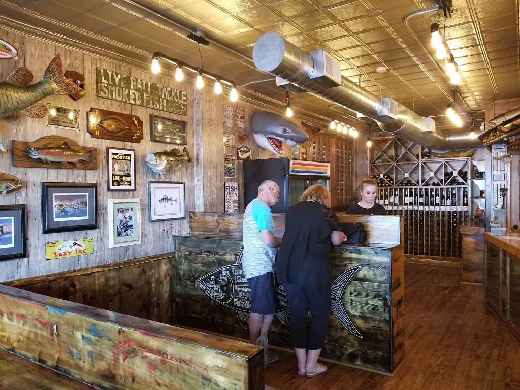Marine City Fish Company | 240 S Water St, Marine City, MI 48039, USA | Phone: (810) 765-5477