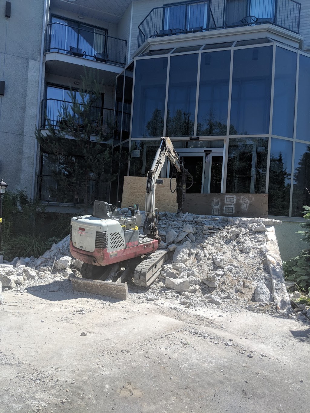 Vittorio DAmario Enr | 30 1re Avenue, LÉpiphanie, QC J5X 3P6, Canada | Phone: (450) 588-6410