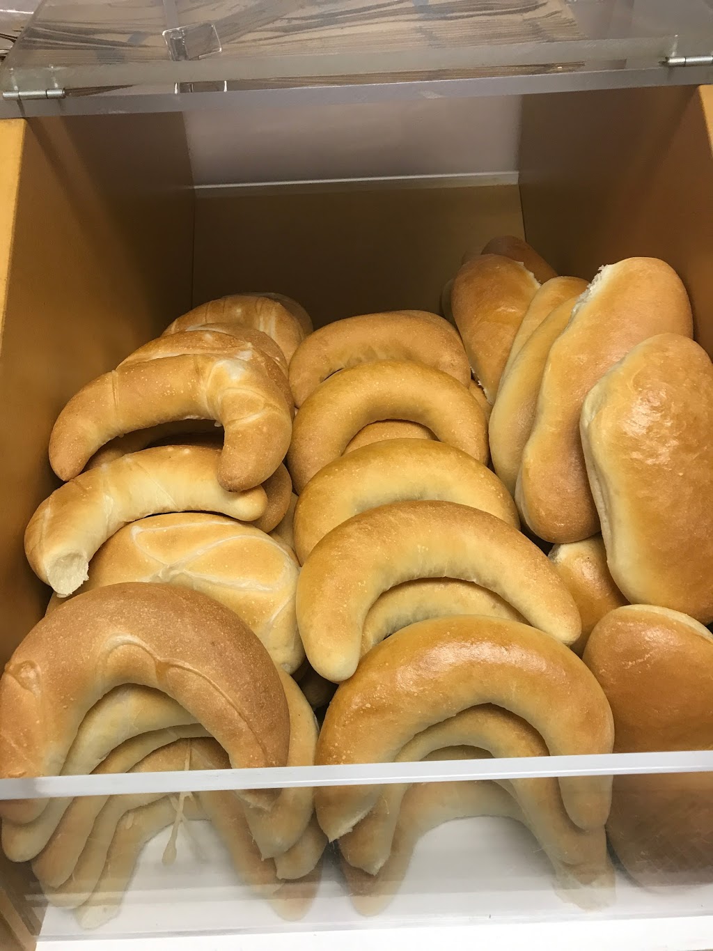 Golden Grain Bakery & Deli | 367 Hamilton Regional Rd 8, Hamilton, ON L8E 2E8, Canada | Phone: (905) 664-6868