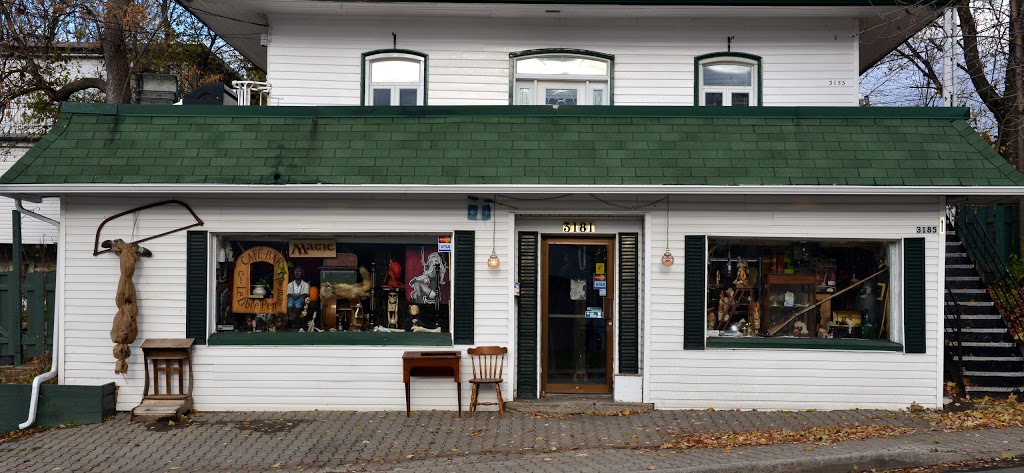 Au Coin Royal | 3181 Chemin Royal, Québec, QC G1E 3Z1, Canada | Phone: (418) 655-8987