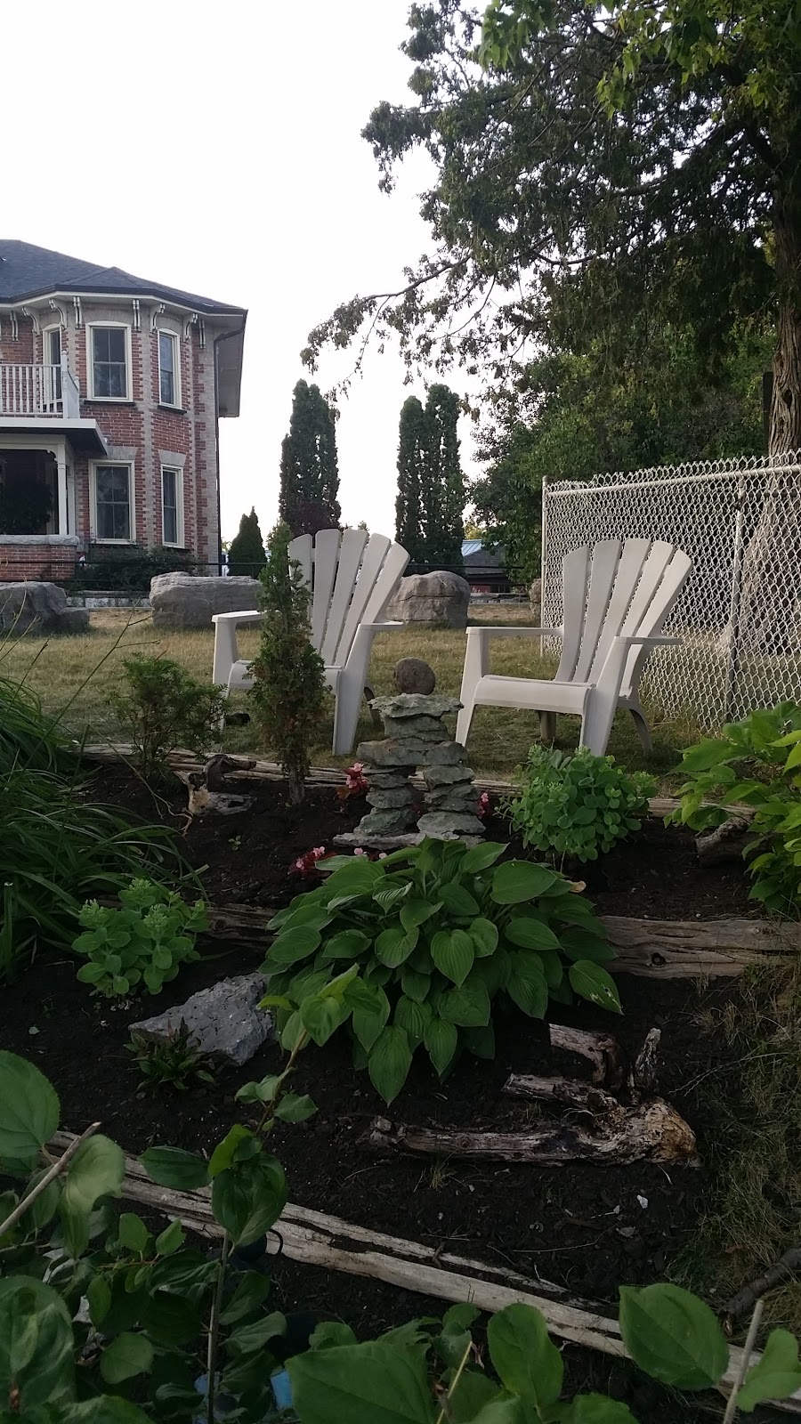 Rippling Waters Bed and Breakfast | lodging | 20 Front St E, Lindsay, ON K9V 4R4, Canada | 9058200976 OR +1 905-820-0976