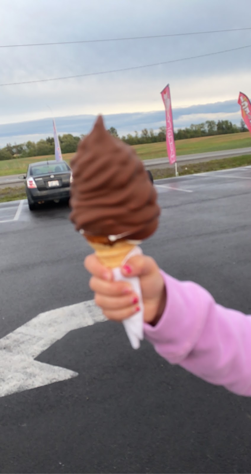 Merrittville Big Scoop | 2371 Merrittville Hwy, Thorold, ON L0S 1E6, Canada | Phone: (289) 438-2265