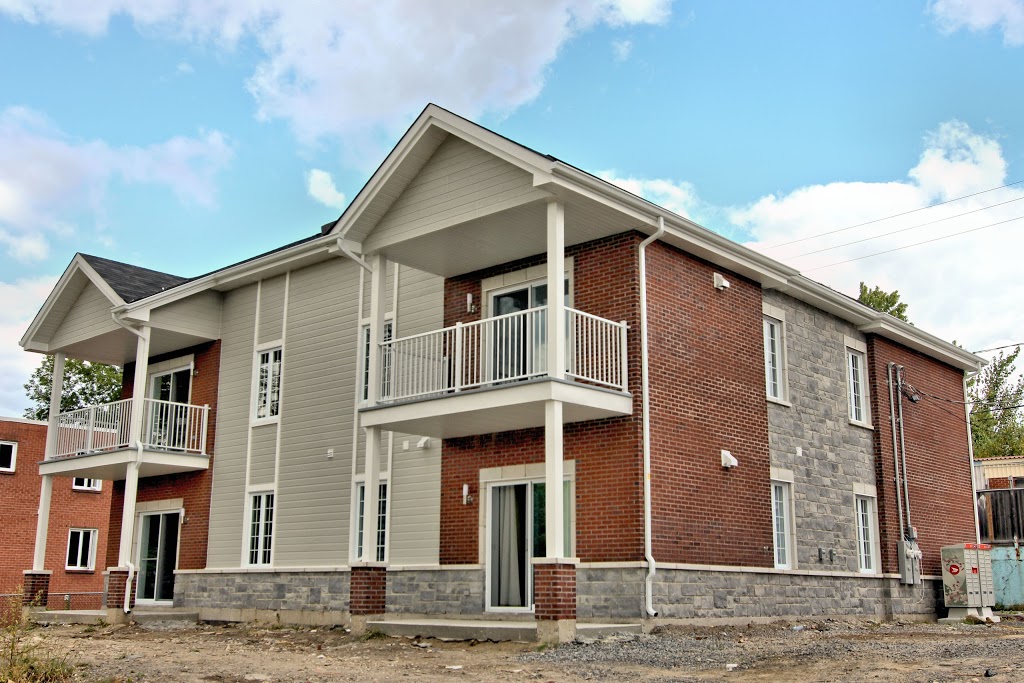 Domaine Ste-Rose | 1011 Rue des Patriotes, Laval, QC H7L 2N3, Canada | Phone: (450) 686-8111