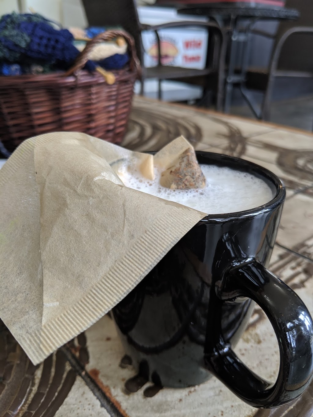 Fernwood Road Cafe | 325 Fernwood Rd, Salt Spring Island, BC V8K 1C3, Canada | Phone: (250) 931-2233