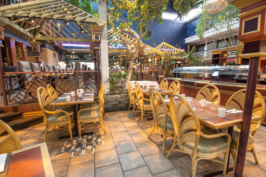 Restaurant Les Palmes | 7175 Bd Wilfrid-Hamel, Québec, QC G2G 1B6, Canada | Phone: (418) 872-9991