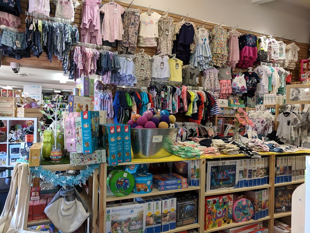 Shop Sauterelles Et Coccinelles | 25 Boulevard des Hauteurs, Saint-Jérôme, QC J7Y 1R1, Canada | Phone: (450) 304-2770