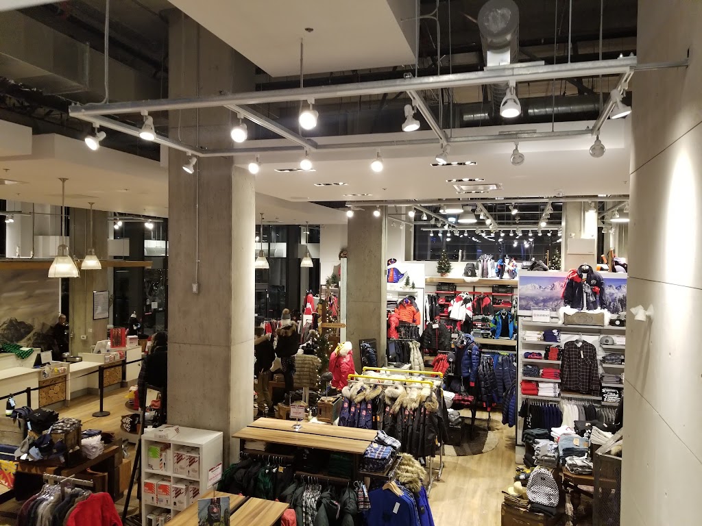 Sporting Life | Lansdowne Park, 125 Marché Way, Ottawa, ON K1S 3W7, Canada | Phone: (613) 216-6000
