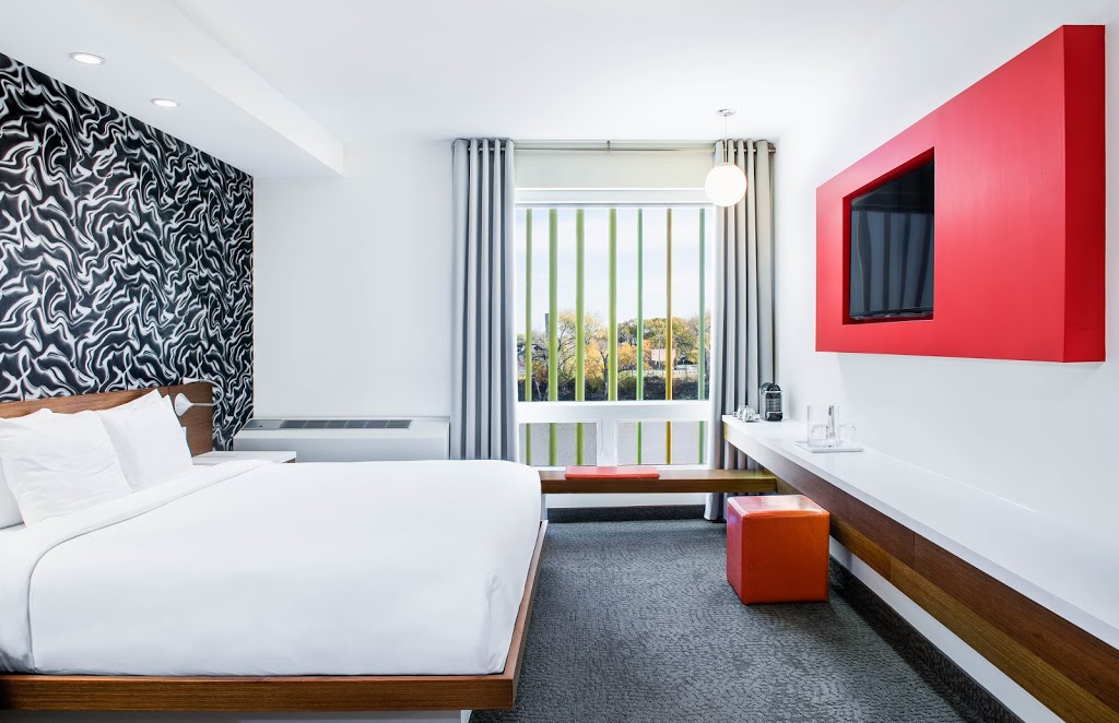 Mere Hotel | 333 Waterfront Dr, Winnipeg, MB R3B 0V1, Canada | Phone: (204) 594-0333