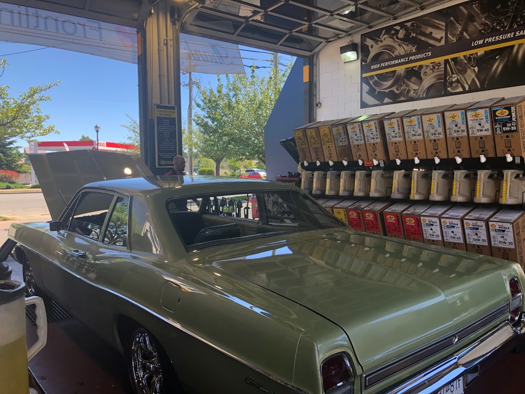 EZ Lube & Car Wash | 2988 Jacklin Rd, Victoria, BC V9B 3Y8, Canada | Phone: (250) 474-7133