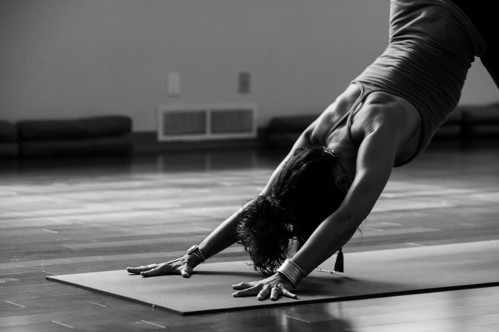 Tone Fitness Studio | Shoreview Rd, Burlington, ON L8E 0J4, Canada | Phone: (905) 818-1116