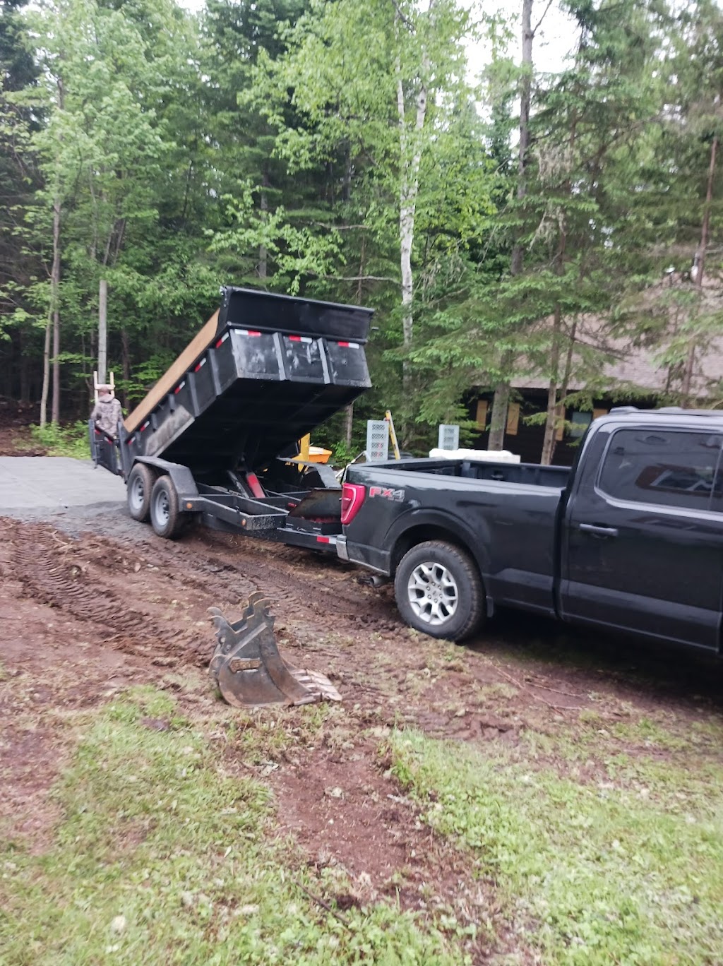 JP Excavation | 987c Rue Labelle, Saint-Jérôme, QC J7Z 5N5, Canada | Phone: (438) 838-6553