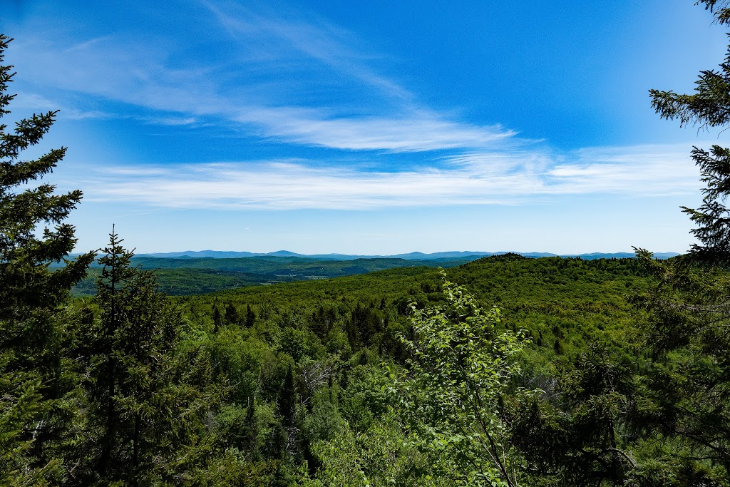 Stationnement Mont Hereford | 555 Chemin de Coaticook, East Hereford, QC J0B 1S0, Canada