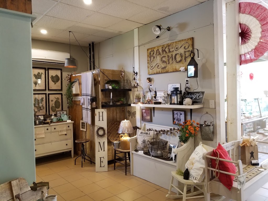Jones General Store | 9 Bridge St, Apohaqui, NB E5P 3P4, Canada | Phone: (506) 434-4948
