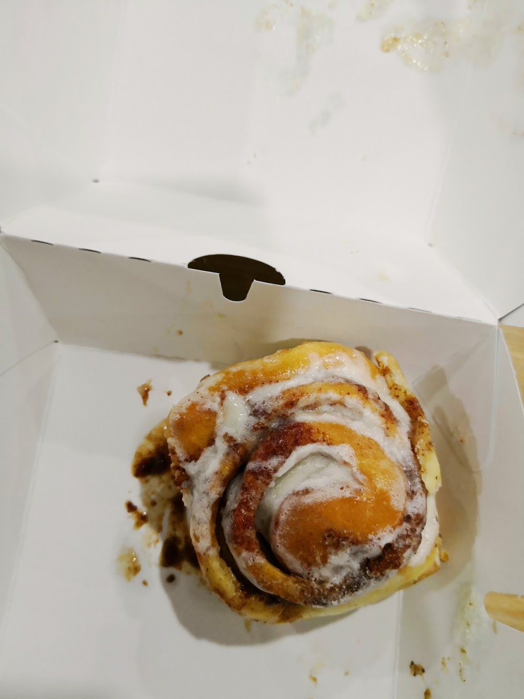 Cinnabon | Oshawa Centre, 419 King St W, Oshawa, ON L1J 4X3, Canada | Phone: (905) 571-5222