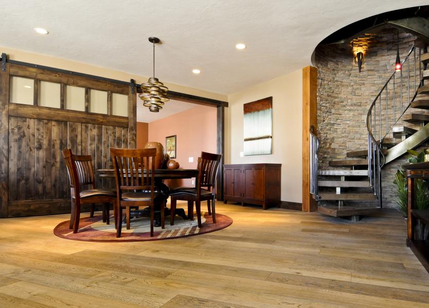 Barrie Carpet & Hardwood | 421 Huronia Rd, Barrie, ON L4N 9B3, Canada | Phone: (705) 721-8555