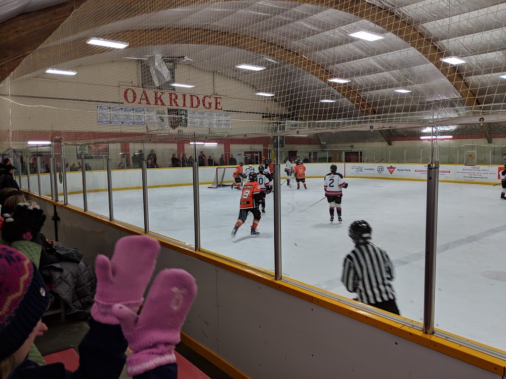 Oakridge Arena | 825 Valetta St, London, ON N6H 2Z2, Canada | Phone: (519) 661-4424