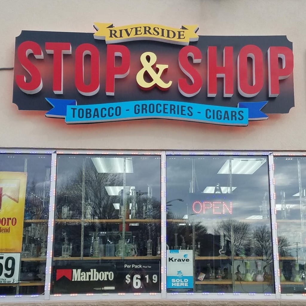 Riverside Stop N Shop | 1315 S Riverside Ave, St Clair, MI 48079, USA | Phone: (810) 328-4138