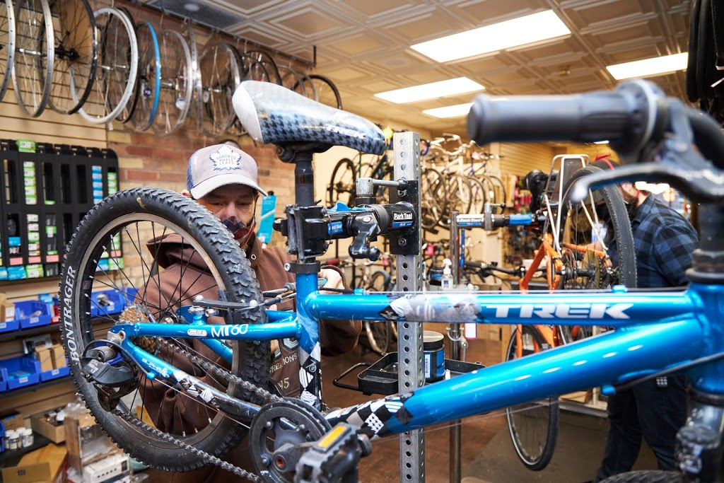 Ride Away Bikes | 651 Queen St E, Toronto, ON M4M 1G4, Canada | Phone: (416) 466-6776