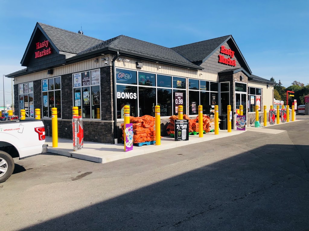 Pioneer Gas Station | 554 Niagara St, Welland, ON L3C 1L8, Canada | Phone: (905) 735-4935