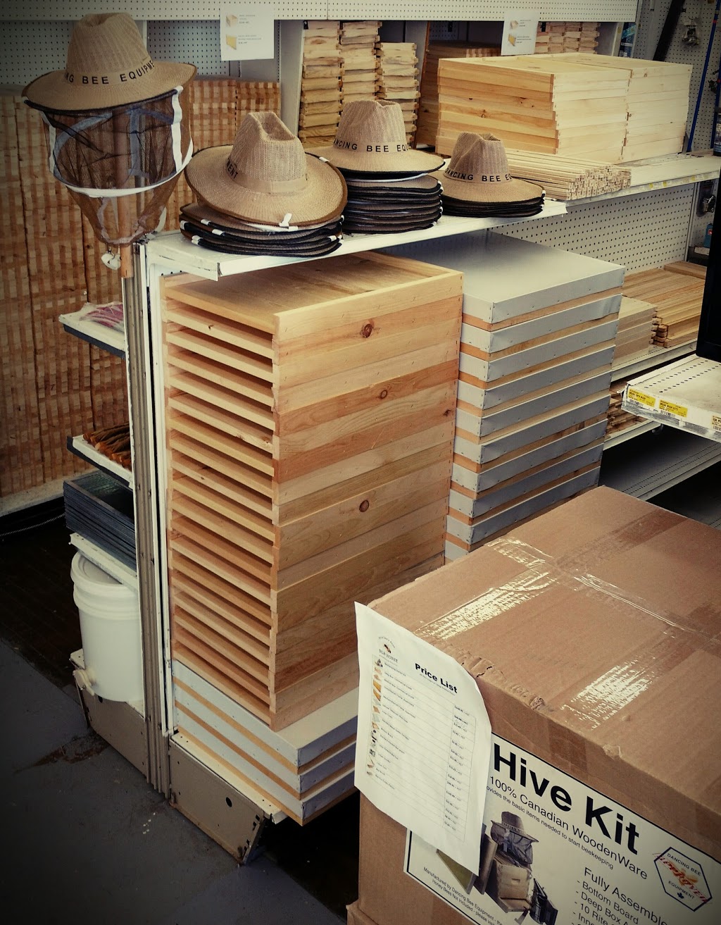 BLB Honey & Beekeeping Supplies | 102 Metcalfe Ave, Dresden, ON N0P 1M0, Canada | Phone: (519) 683-4363