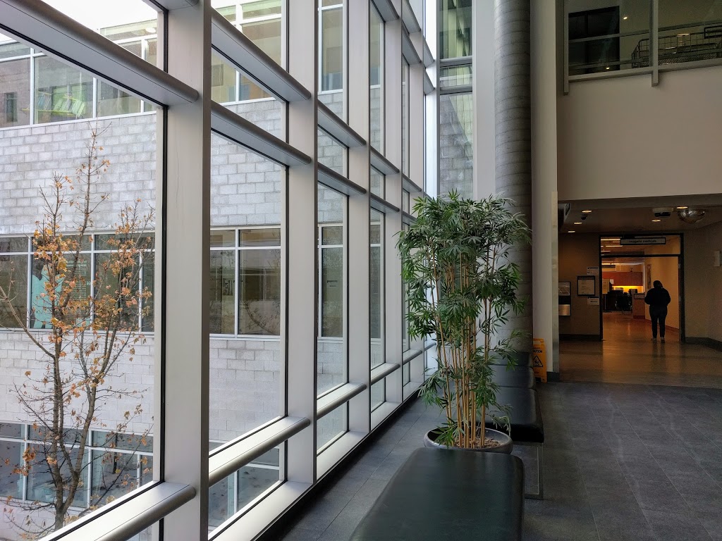 Pierre-Le Gardeur Hospital | 911 Montée des Pionniers, Terrebonne, QC J6V 2H2, Canada | Phone: (450) 654-7525