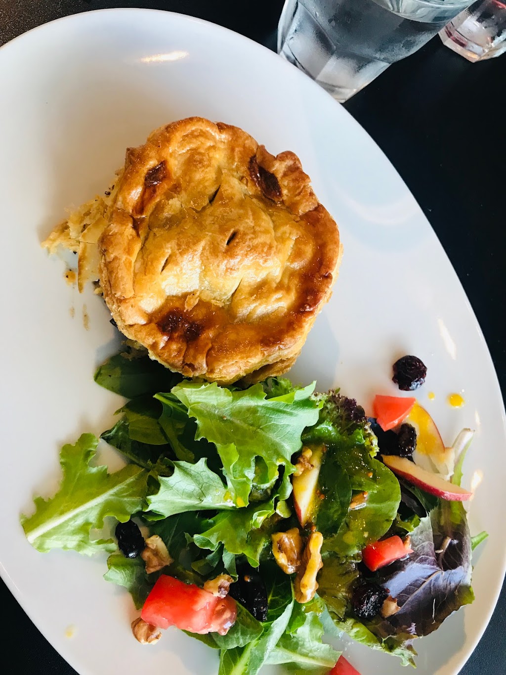 Antonias Bistro | 28 Doxsee Ave S, Campbellford, ON K0L 1L0, Canada | Phone: (705) 632-0505