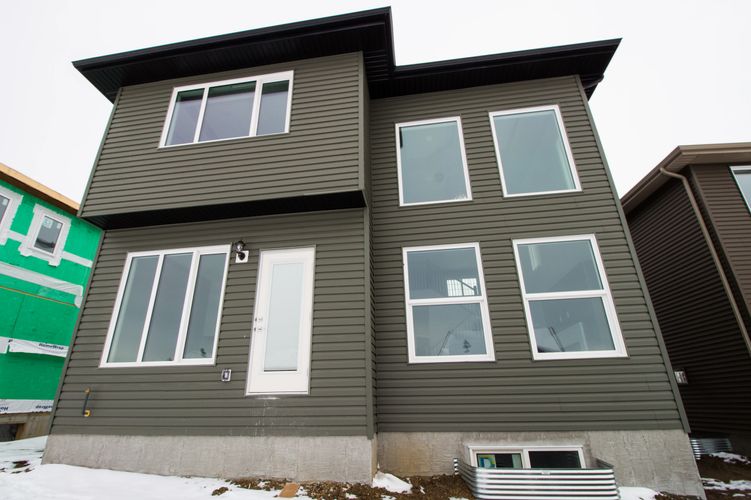 Dk custom Homes | 6148 13 Ave SW, Edmonton, AB T6X 0M6, Canada | Phone: (780) 271-0810