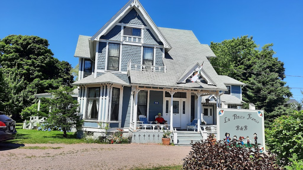 La Petite France B&B | 441 Church St, Alberton, PE C0B 1B0, Canada | Phone: (902) 853-3975