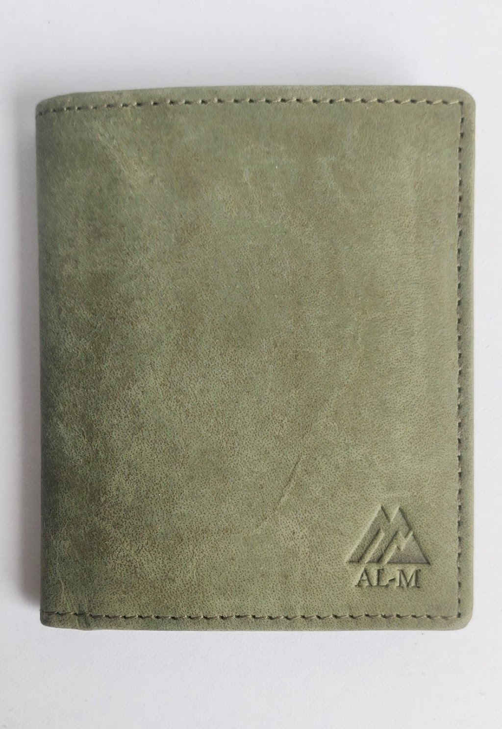 Mount leather & apparel inc. | 81 Elmsdale Rd, Elmsdale, NS B2S 1K7, Canada | Phone: (902) 497-0071