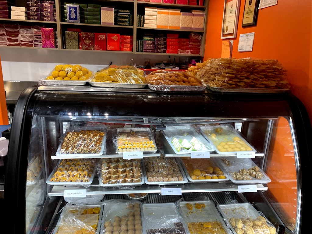 Dillonz Sweet & Bakery | 2714 48 St NW, Edmonton, AB T6L 6B8, Canada | Phone: (780) 540-1881