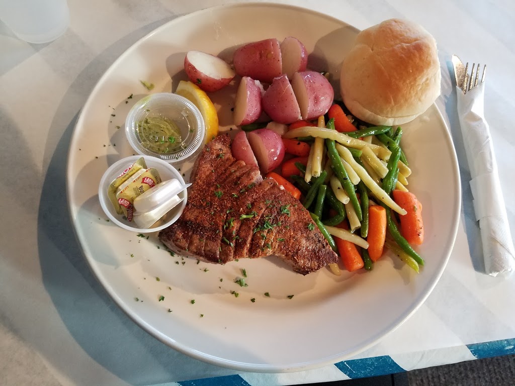 Hayes Seafood House | 8900 Main St, Clarence, NY 14031, USA | Phone: (716) 632-1772