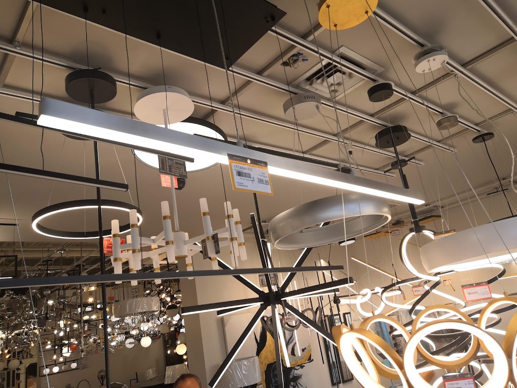 Luminaires & Cie. | 1946 Boul. le Corbusier, Laval, QC H7S 2K1, Canada | Phone: (450) 688-0936