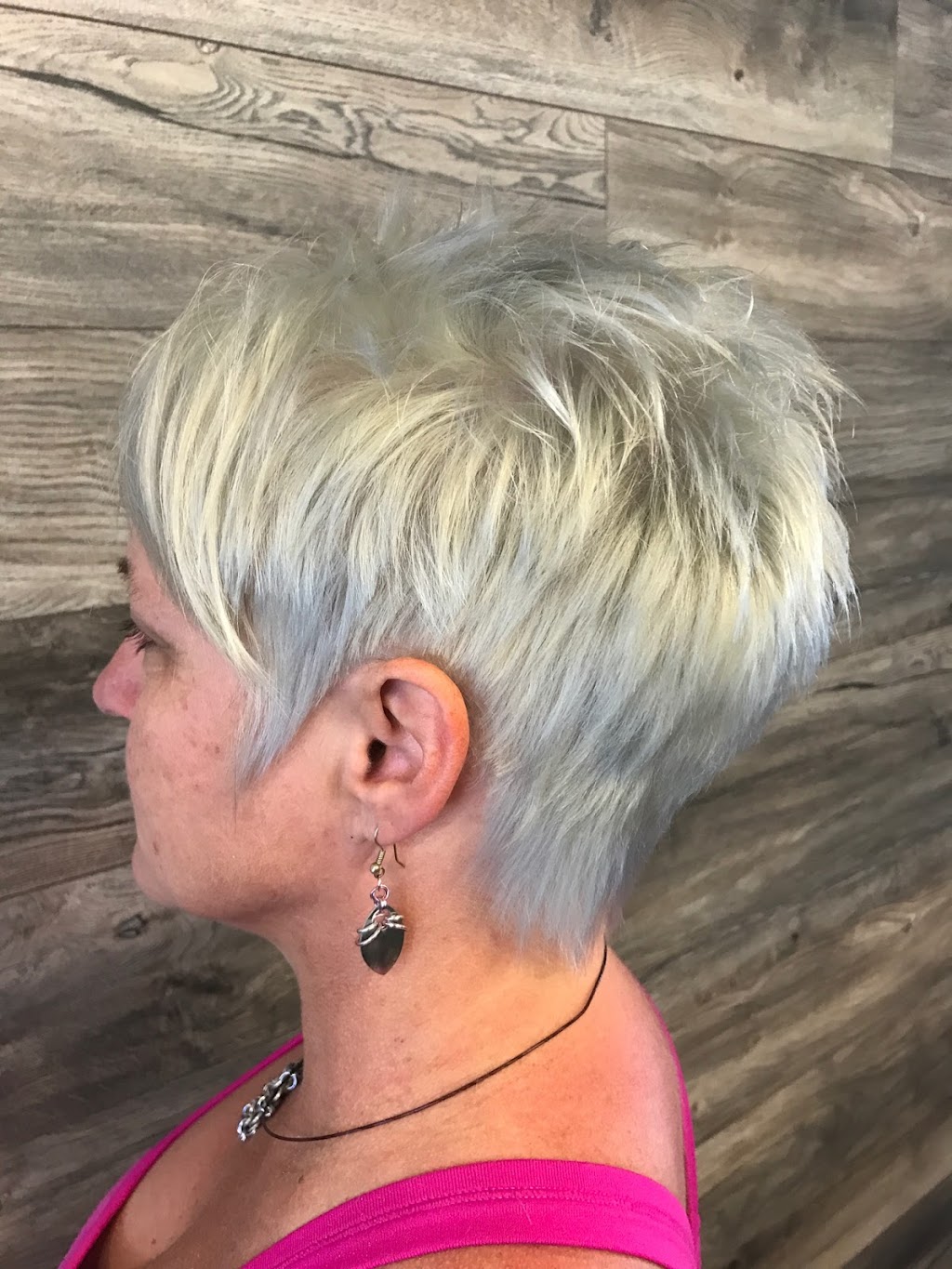 Paris Styling | 3092 Stonehaven Pl, Duncan, BC V9L 0A3, Canada | Phone: (250) 709-2004
