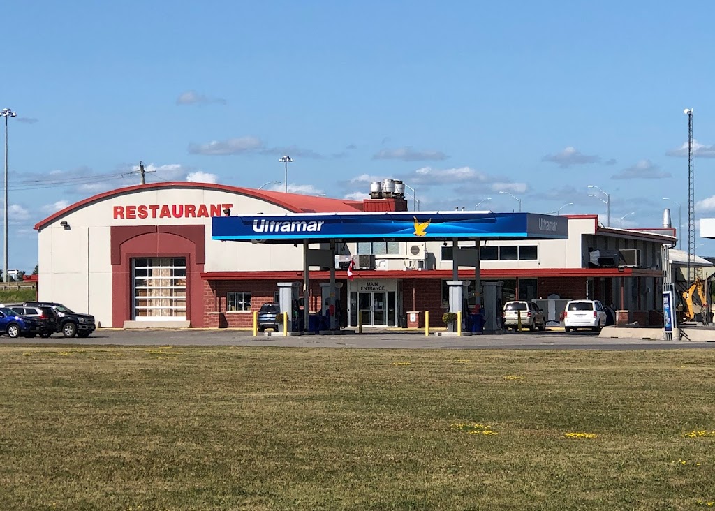 Antrim Truck Stop | 580 White Lake Rd, Arnprior, ON K7S 3G9, Canada | Phone: (613) 623-3003